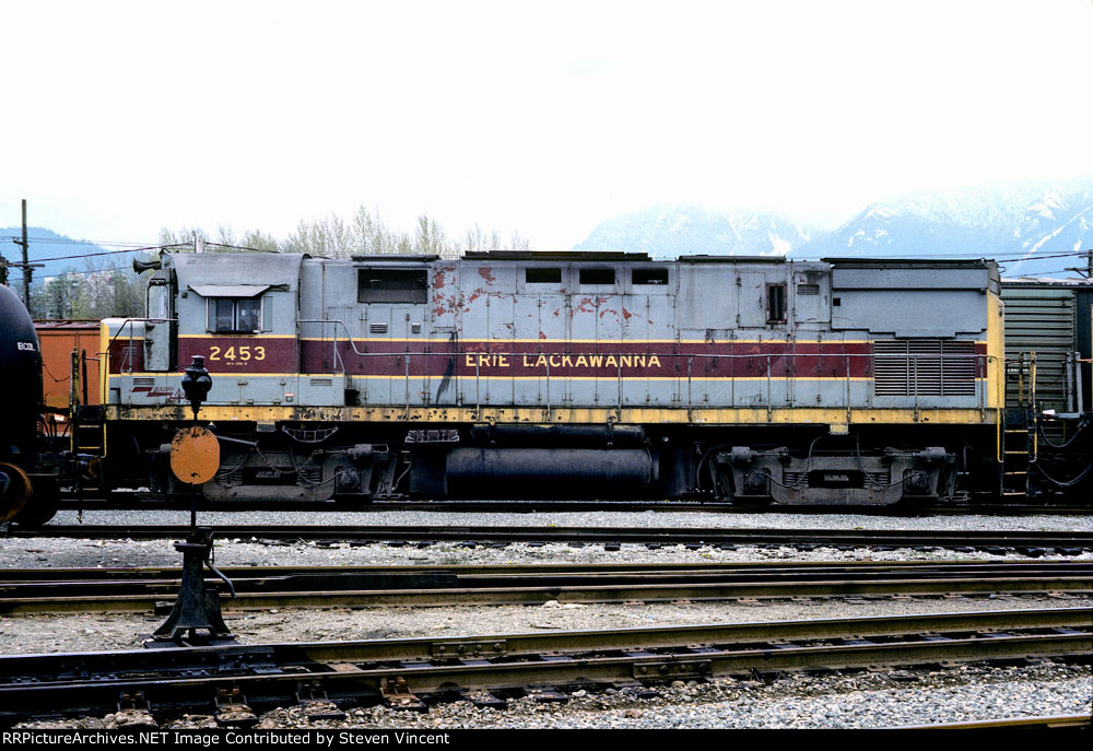 Erie Lackawanna C425 EL #2453 In BCOL yard